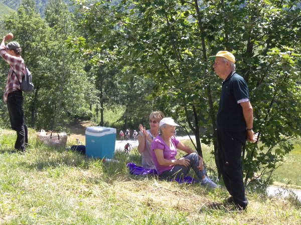 fichier 20120708_1450_001d80_route_spectateurs-0.jpg