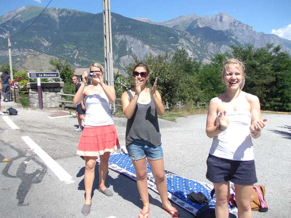 fichier 20120708_1538_000d110_route_saint_jean_de_maurienne_spectateurs-0.jpg