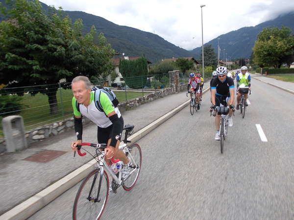 fichier 20120721_0744_002d990_route_groupe_avant_arbine_henri_morandini_dominique_thomas_matthieu_verstraete_pascal_benistand_luc_dumont_saint_priest-0.jpg