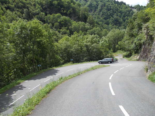 fichier 20120721_1234_001d927_route_virage_derriere-0.jpg