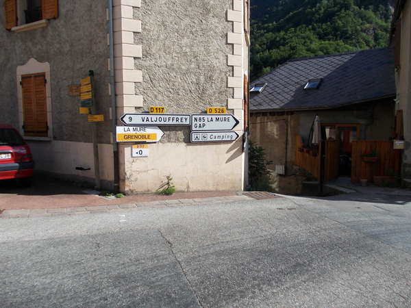 fichier 20120721_1734_003d526_route_entraigues_panneau-0.jpg
