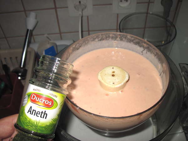 fichier 20120901_1917_001quiche_saumon_chevre_tomate_mettre_aneth-0.jpg