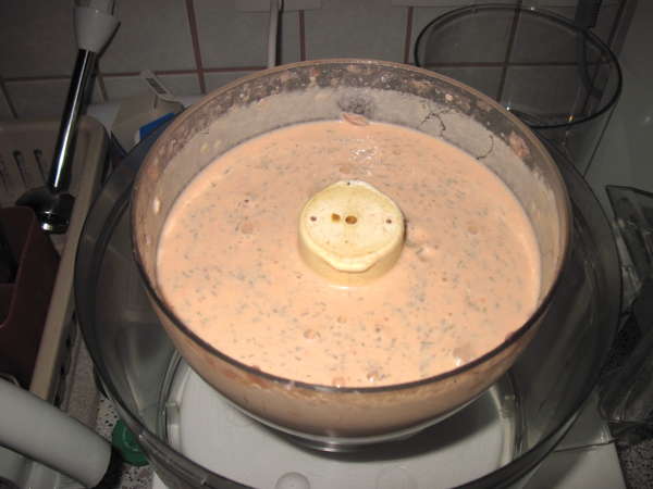 fichier 20120901_1925_quiche_saumon_chevre_tomate_appareil_avec_aneth-0.jpg