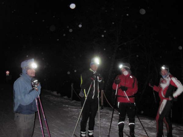 fichier 20130124_1950_001ski_de_fond_les_allieres_nocturne_groupe_collet_du_furon-0.jpg