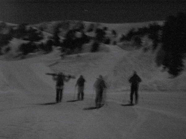 fichier 20130125_2127_004rando_raquette_chamrousse_derriere_groupe-0.jpg