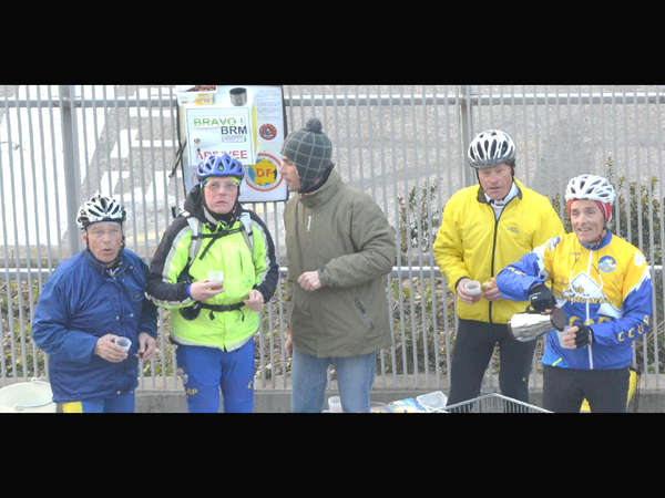 fichier 20130303_1733_010arrivee_grenoble_brm200k_bis_robert_bernard_jpb_jean-jacques_roger_resized-0.jpg