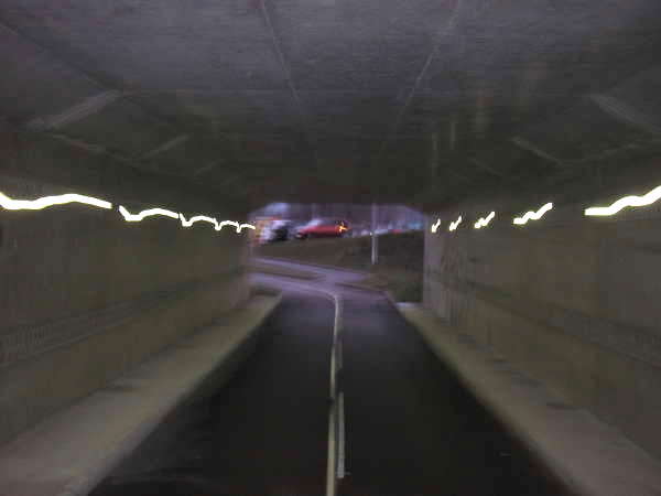 fichier 20121219_0749_002pc_route_barrage_de_saint_egreve_tunnel-0.jpg