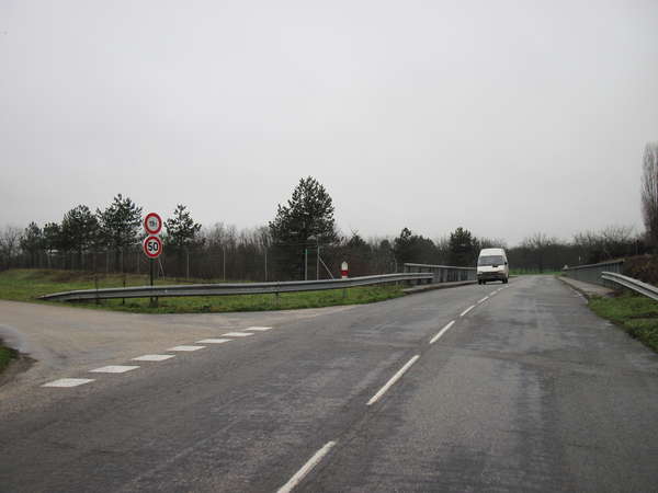 fichier 20121219_0910_001d35b_route_prendre_a_gauche-0.jpg