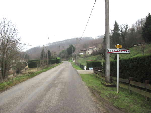 fichier 20121219_1345_d137_route_lens-lestang_panneau_fin-0.jpg
