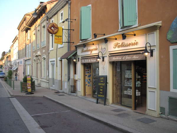 fichier 20120908_0848_003d51_route_hauterives_boulangerie-0.jpg