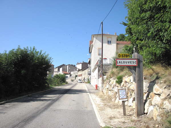 fichier 20120908_1150_001d578a_route_lalouvesc_panneau-0.jpg