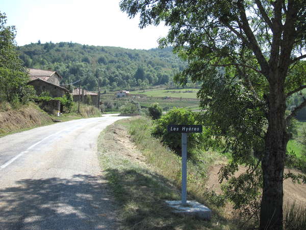 fichier 20120908_1420_001d2_route_les_hyeres_panneau-0.jpg