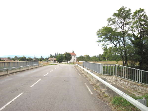 fichier 20120915_1717_d176_route_passage_sur_pont-0.jpg