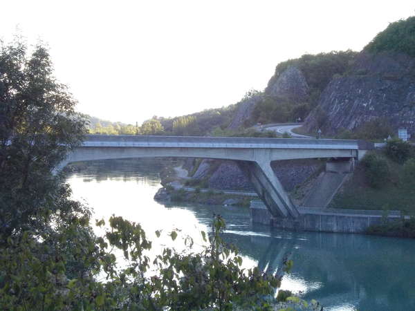 fichier 20120814_1951_pc_route_pont_rhone-0.jpg
