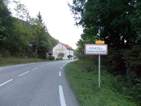 fichier 20120814_2019_001d992_route_chatel_panneau-0.jpg