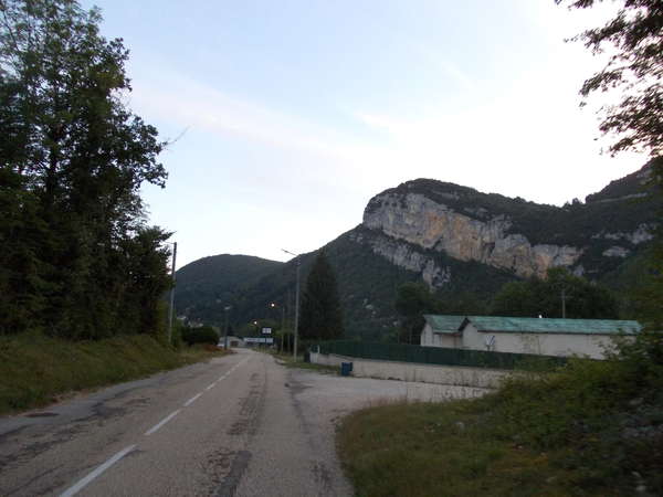 fichier 20120815_0640_002d936_route_apres_uffel-0.jpg