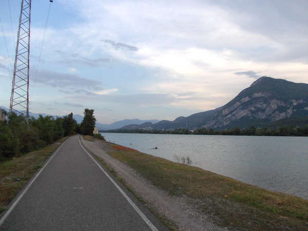 fichier 20120815_1951_pc_route_barrage_de_saint_egreve-0.jpg