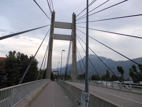 fichier 20120815_2003_pc_route_pont_oxford-0.jpg