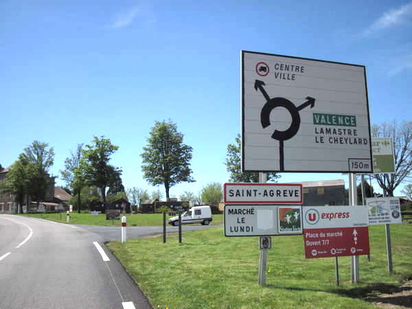 fichier 20130527_1150_001d15_route_saint_agreve_panneau-0.jpg
