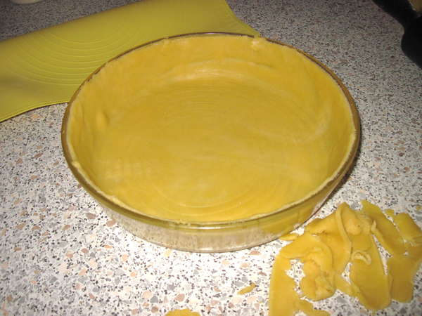 fichier 20130824_1759_001recette_flan_mirabelles_foncer_la_pate_dans_le_moule_a_manque-0.jpg