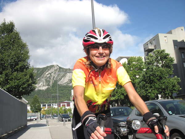 fichier 20130921_1414_002grenoble_rue_esclangon_route_isabelle_cremer-0.jpg