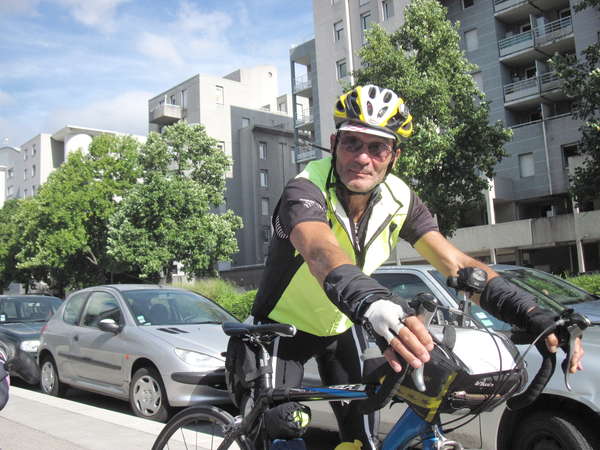 fichier 20130921_1657_002grenoble_rue_esclangon_route_louis_castex-0.jpg