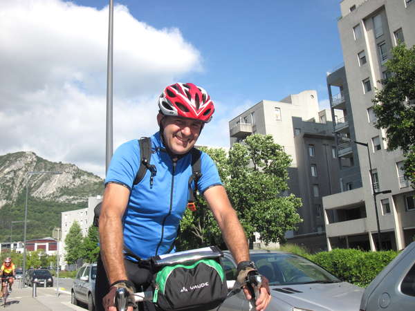 fichier 20130921_1714_001grenoble_rue_esclangon_route_philippe_roux-0.jpg