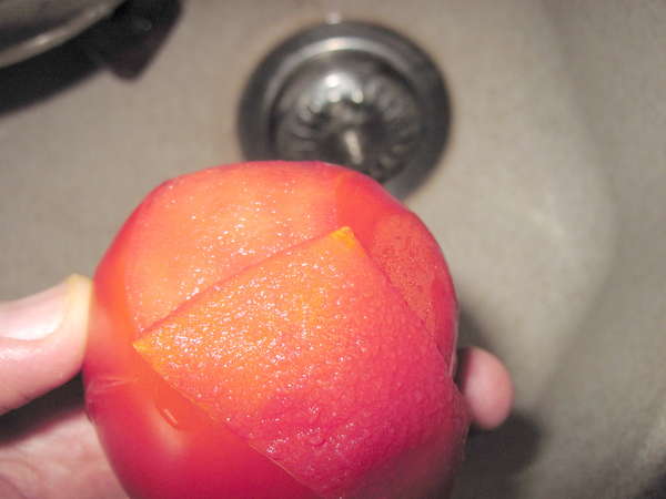 fichier 20131013_1541_004recette_tarte_tomme_de_savoie_peler_tomate-0.jpg