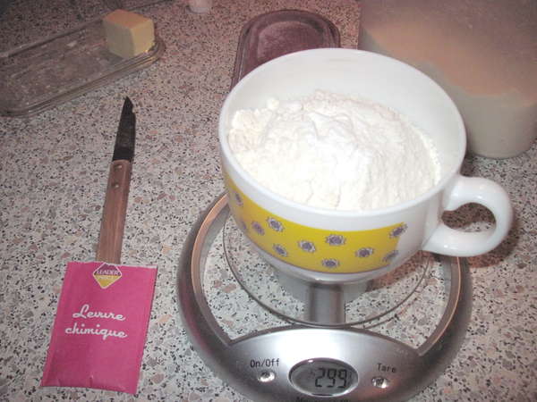 fichier 20131226_2013_recette_pain_epices_300grs_farine_levure_chimique-0.jpg