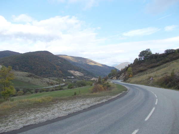 fichier 0520_20131019_1104_002d70_route_descente_col_sausse-0.jpg