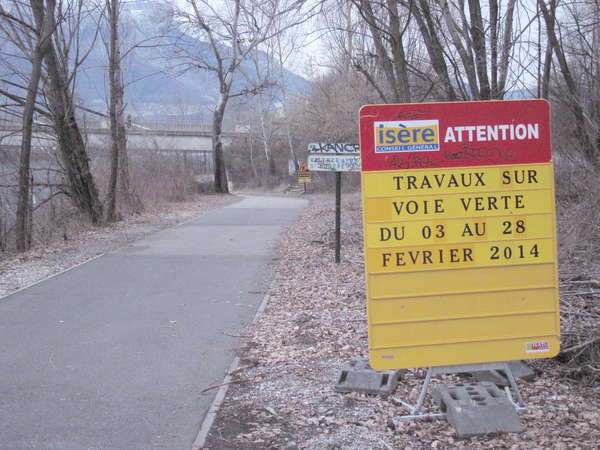 fichier 20140201_1727_002pc_route_panneau_travaux-0.jpg