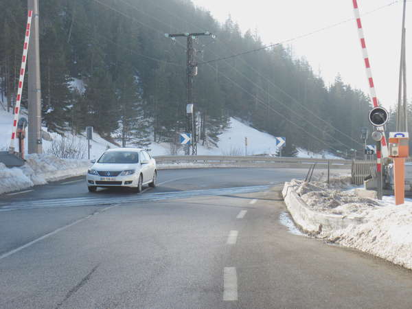 fichier 20140308_0915_001d1075_route_passage_a_niveau-0.jpg