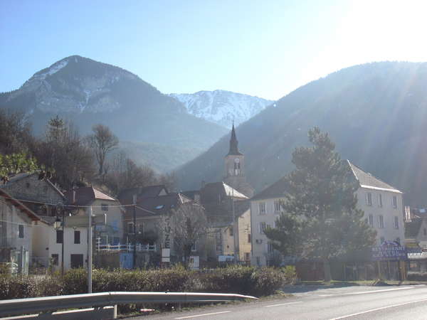 fichier 20140308_0937_001d1075_route_saint_julien_en_beauchene-0.jpg