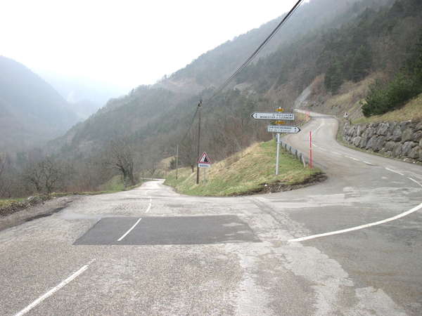fichier 20130407_1017_001d8_route_descente_suivre_saint_guillaume-0.jpg