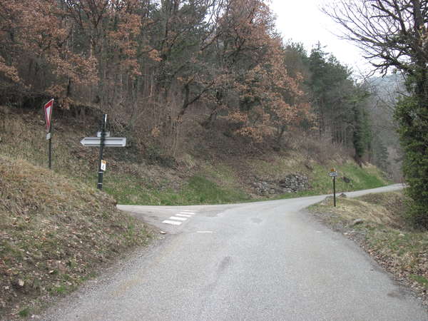 fichier 20130407_1243_d168_route_carrefour_c1_gauche-0.jpg