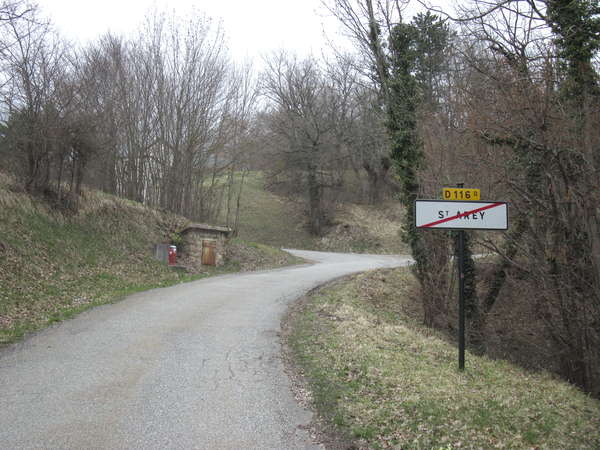 fichier 20130407_1309_d116_route_saint_arey_panneau_fin-0.jpg