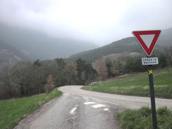 fichier 20130407_1310_d116_route_carrefour-0.jpg
