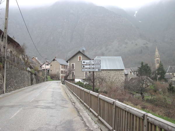 fichier 20130407_1541_001d526_route_entraigues_panneau_eglise-0.jpg