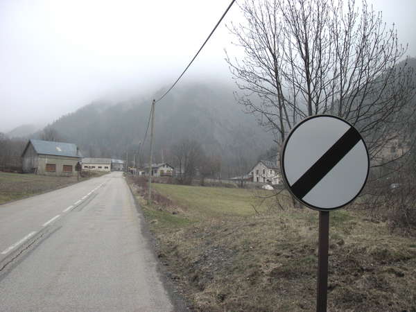 fichier 20130407_1635_001d526_route_fin_de_limitation_panneau-0.jpg