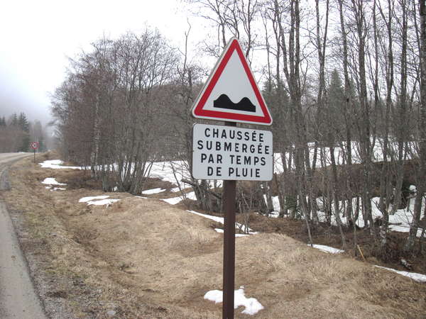 fichier 20130407_1654_d526_route_panneau-0.jpg