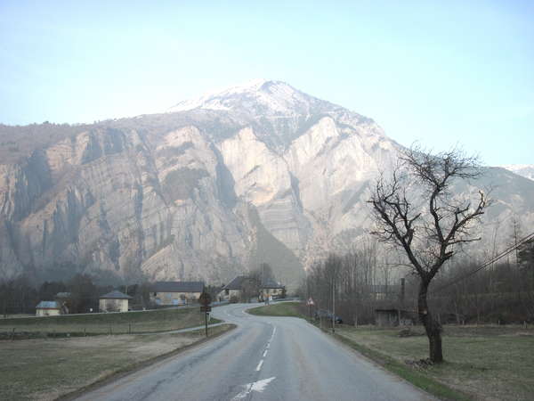 fichier 20130407_1736_d526_route_vue_vers_la_paute-0.jpg