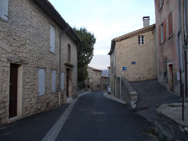 fichier 20131018_1839_d546_route_saint_auban_sur_ouveze-0.jpg