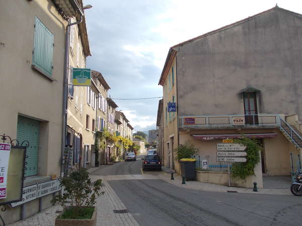 fichier 20131019_0936_002d64_route_saint_jalle_route_derriere-0.jpg