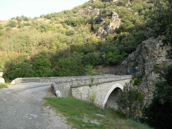 fichier 20111005_0905_001d270_route_pont-0.jpg