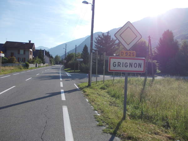 fichier 20120602_0810_002d925_route_grignon_panneau-0.jpg