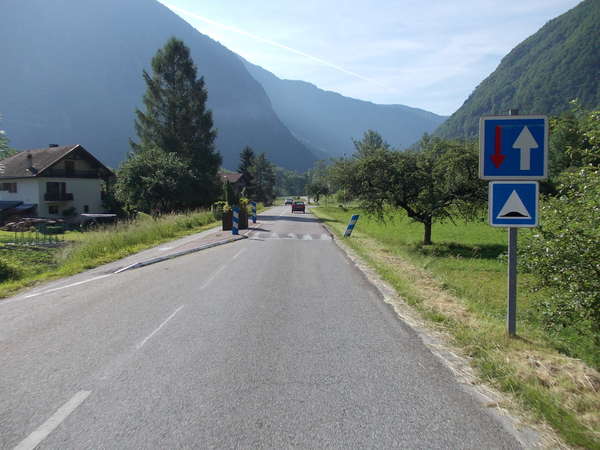 fichier 20120602_0913_d66_route_rognaix_retrecissement-0.jpg