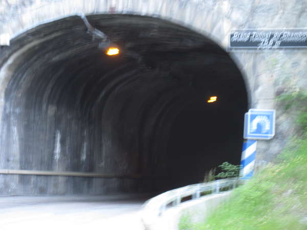 fichier 20140607_0755_001d1091_route_grand_tunnel_du_chambon_756m-0.jpg