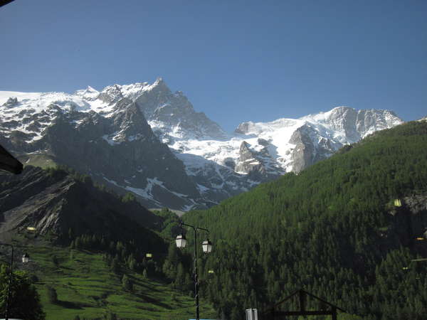 fichier 20140607_0922_d1091_route_la_grave-0.jpg