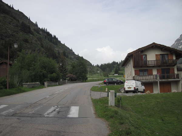 fichier 20140607_1709_d902_route_lanslevillard-0.jpg