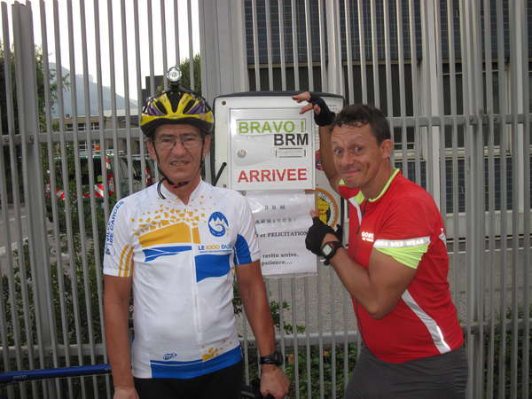 fichier 200_20140920_1916_brm_200k_arrivee_grenoble_alain_berrux_frederic_benoist-0.jpg